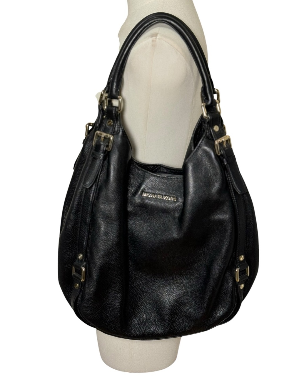 Michael Kors Bedford Leather Hobo Shoulder Bag Black Gold Hardware